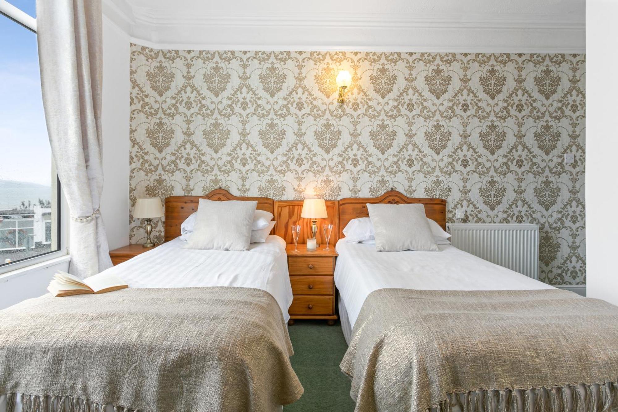 Seaways Hotel 3*
