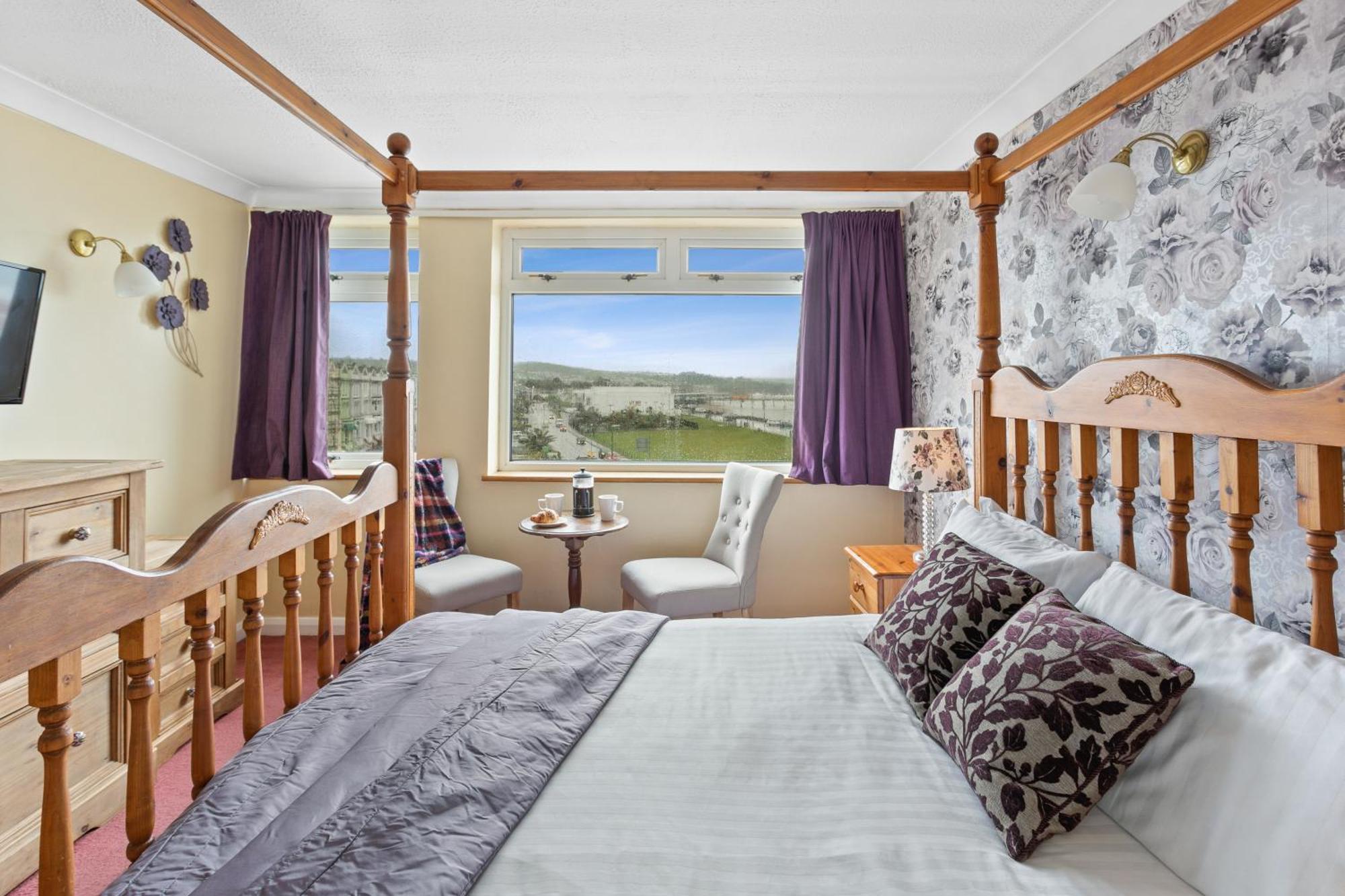 Hotel Seaways 3*